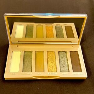 Urban Decay Neutral, Green & Gold Shimmer Eyeshadow Palette